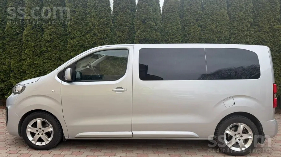 Peugeot Traveller 2017 photo 3