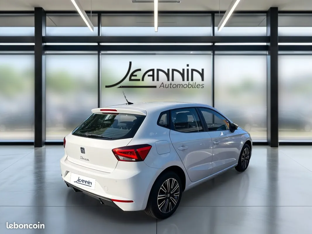 Seat Ibiza 2023 photo 5
