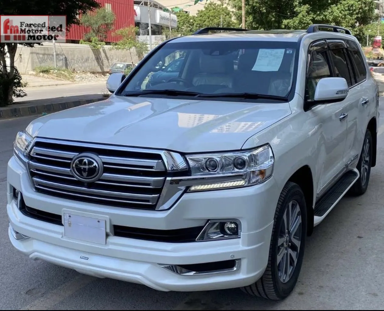 Toyota Land Cruiser