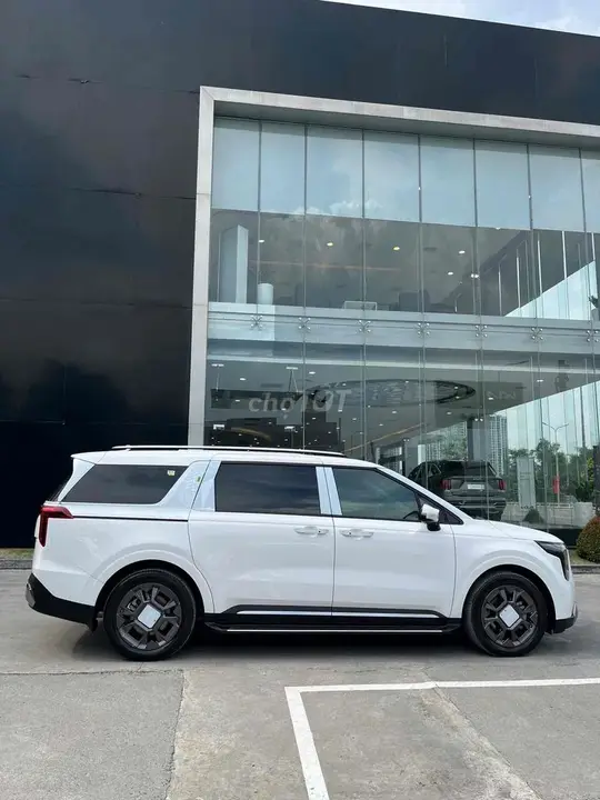 Kia Carnival 2026 photo 2