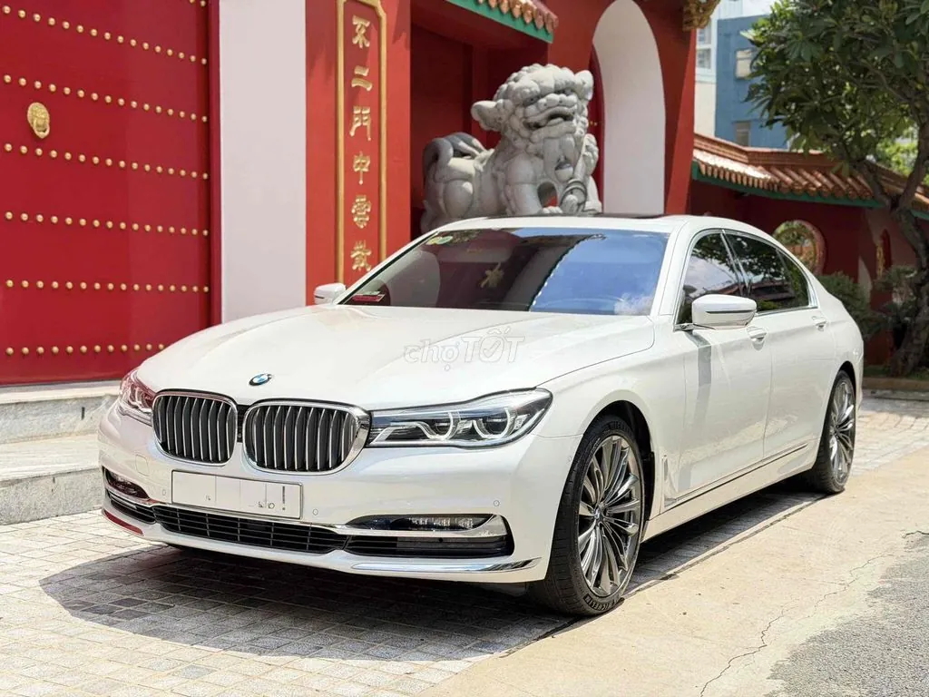 BMW 7 Series