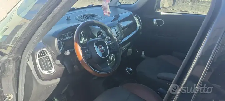 Fiat 500L 2015 photo 5