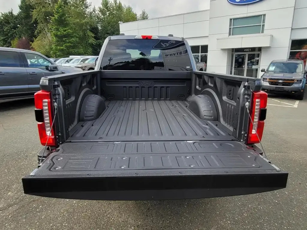 Ford F350 2026 photo 5