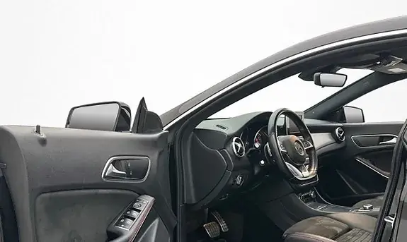 Mercedes-Benz Cla180 2018 photo 4