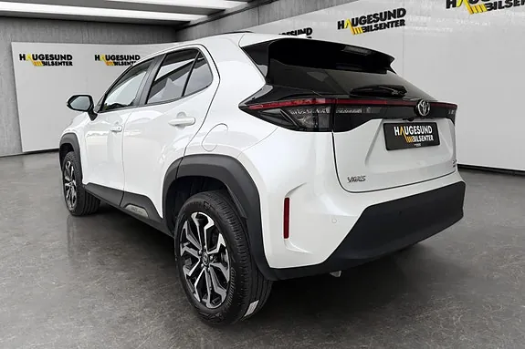 Toyota Yaris Cross 2024 photo 3