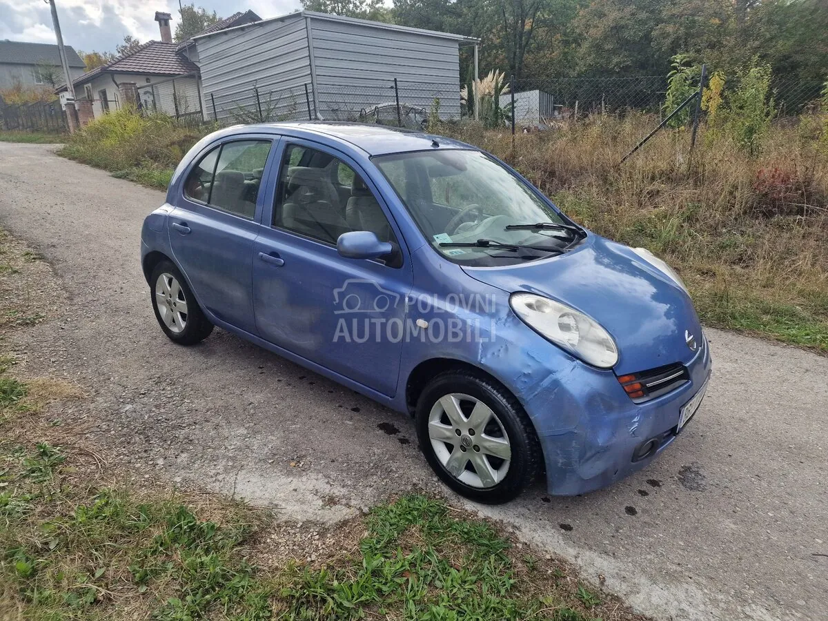 Nissan Micra 2004 photo 4