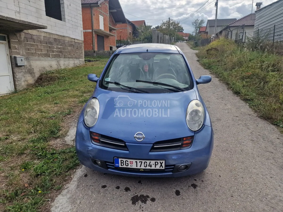Nissan Micra 2004 photo 5