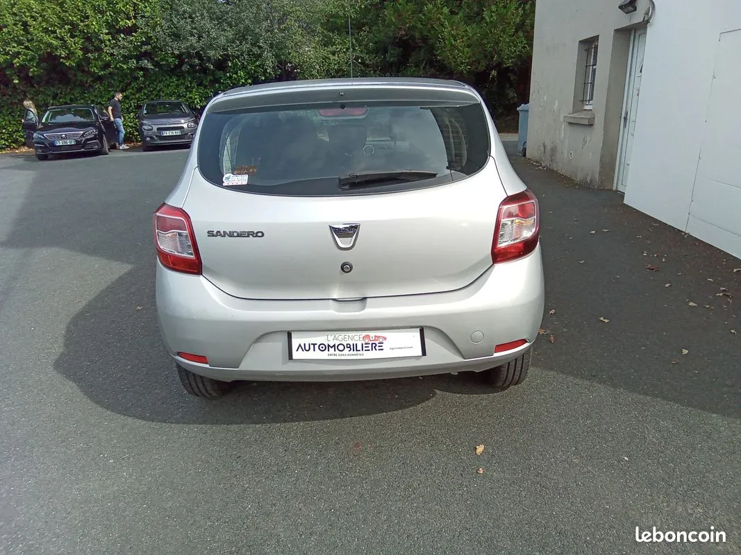 Dacia Sandero 2016 photo 4