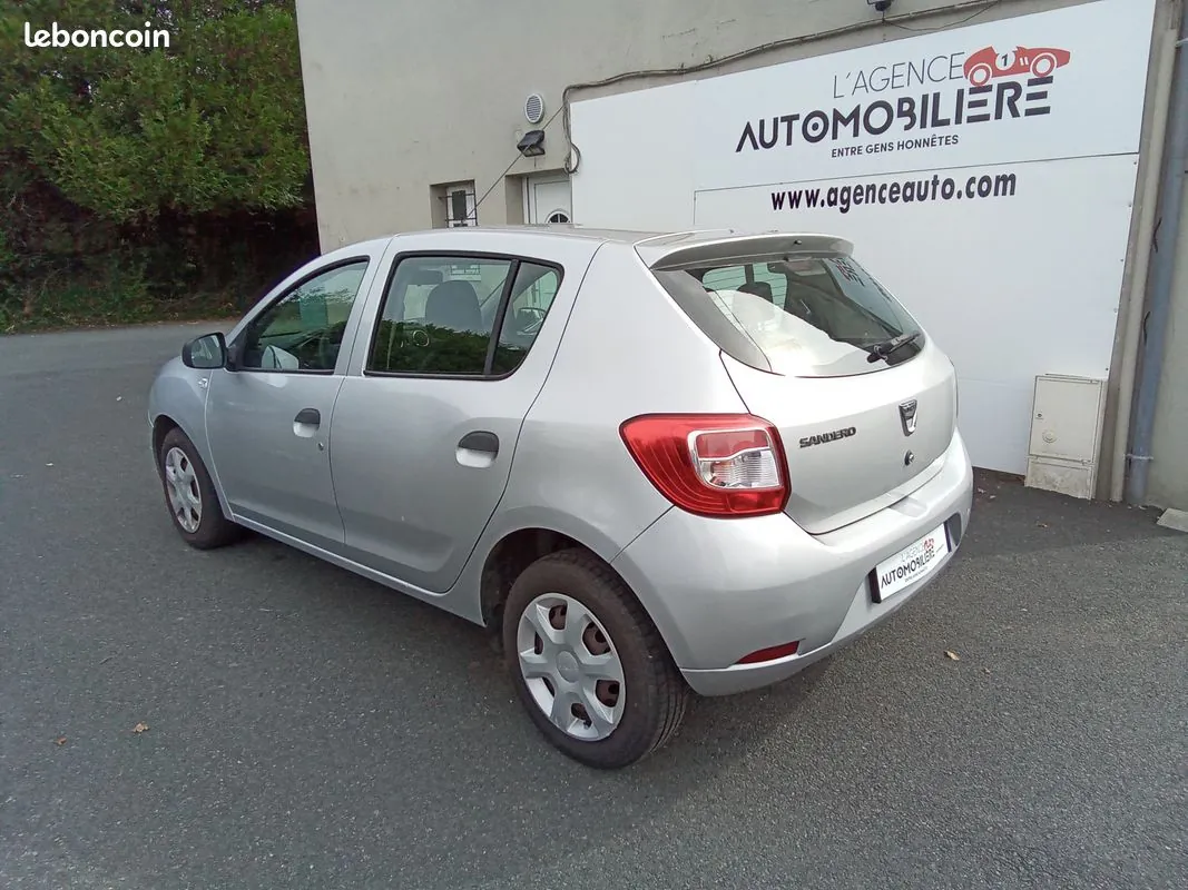 Dacia Sandero 2016 photo 3