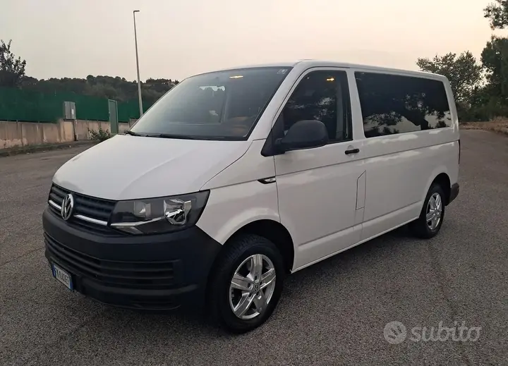 Volkswagen Caravelle 2017 photo 3