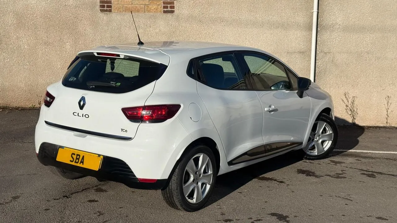 Renault Clio 2016 photo 3