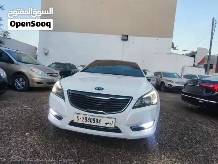 Kia Cadenza 2012 photo 2