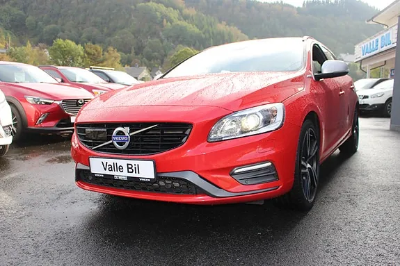 Volvo V60 2018 photo 2