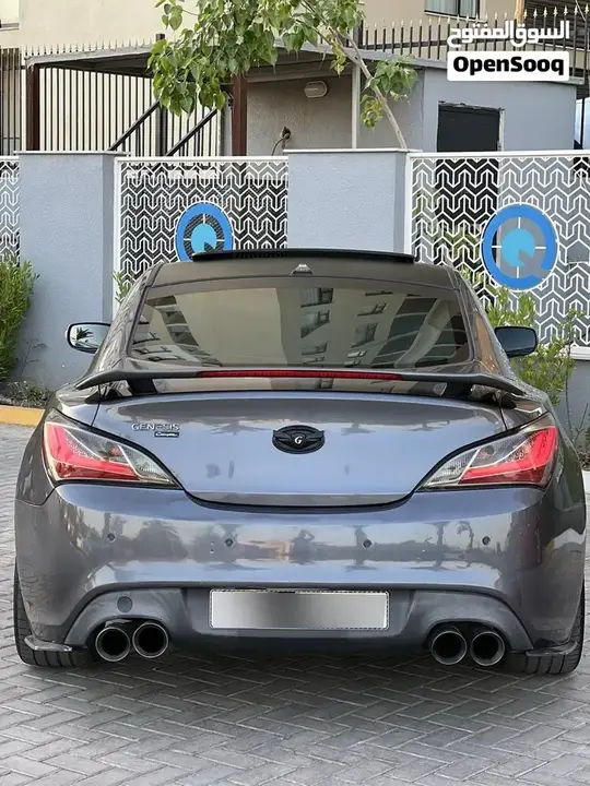 Genesis Coupé 2015 photo 2