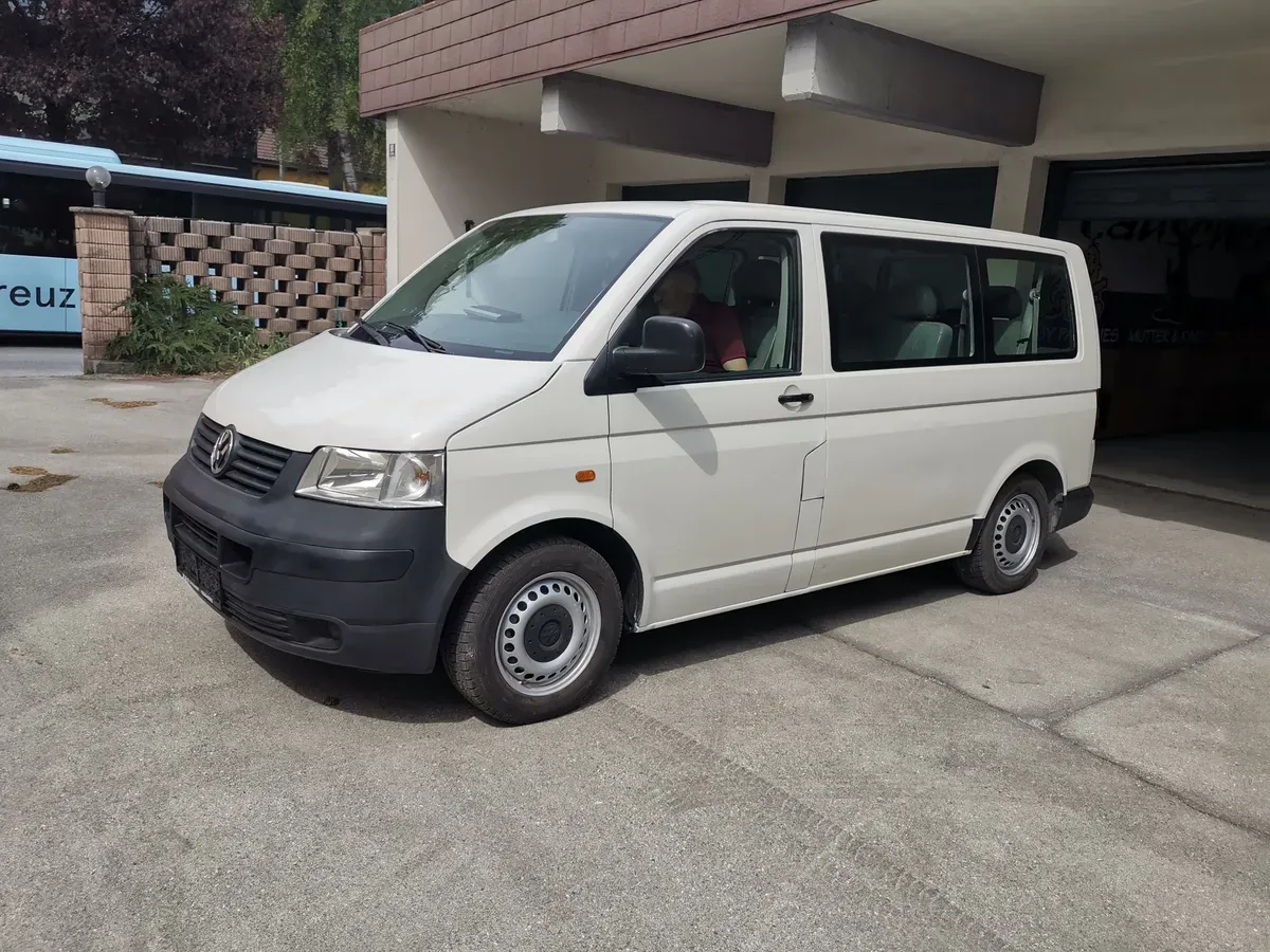 Volkswagen T5