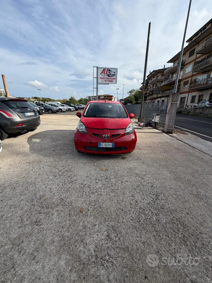 Toyota Aygo 2006 photo 2