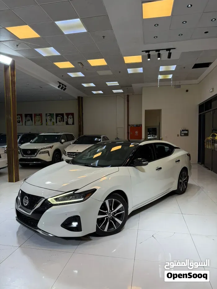 Nissan Maxima