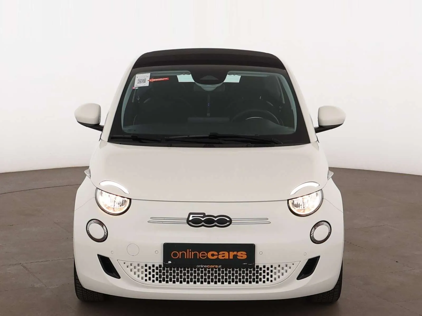 Fiat 500E 2023 photo 2