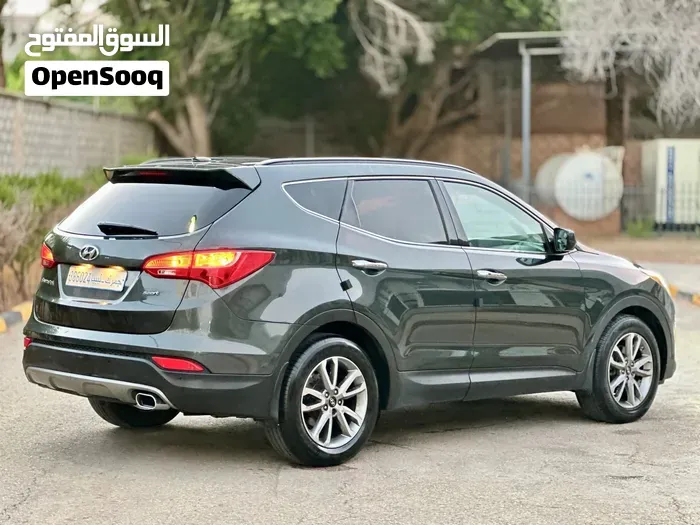 Hyundai Santa Fe 2015 photo 4