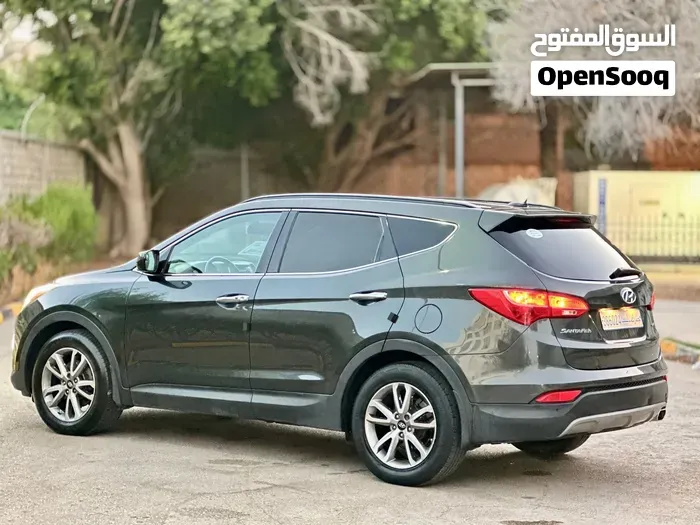 Hyundai Santa Fe 2015 photo 3