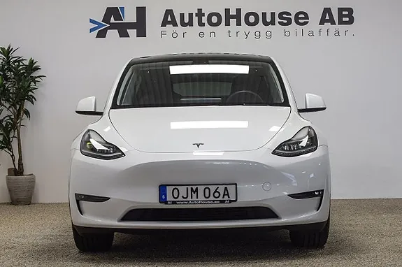 Tesla Model Y 2023 photo 4