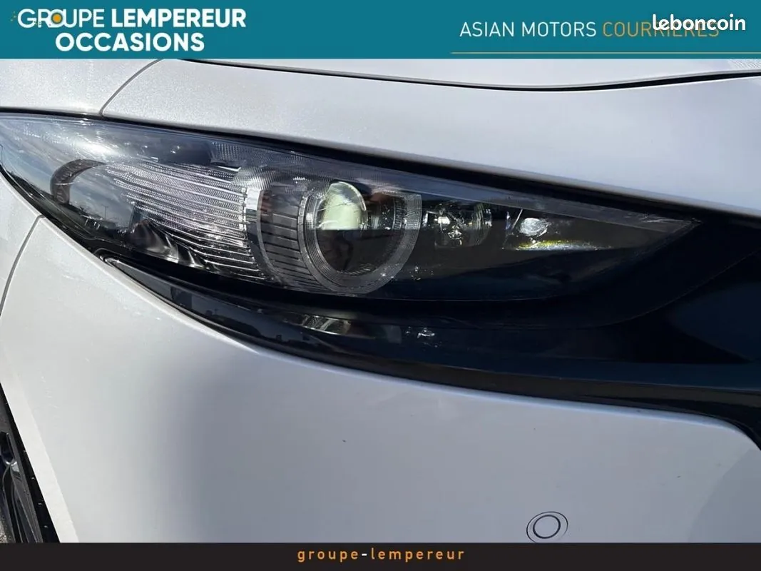 Mazda 3 2022 photo 4