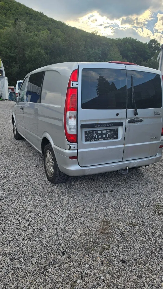 Mercedes-Benz Vito 2005 photo 2