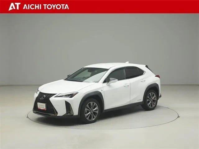 Toyota Ux250H 2021 photo 2