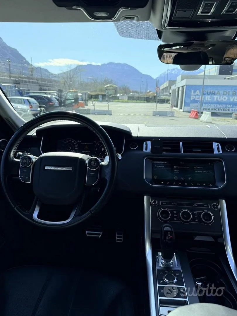 Land Rover Range Rover Sport 2017 photo 5