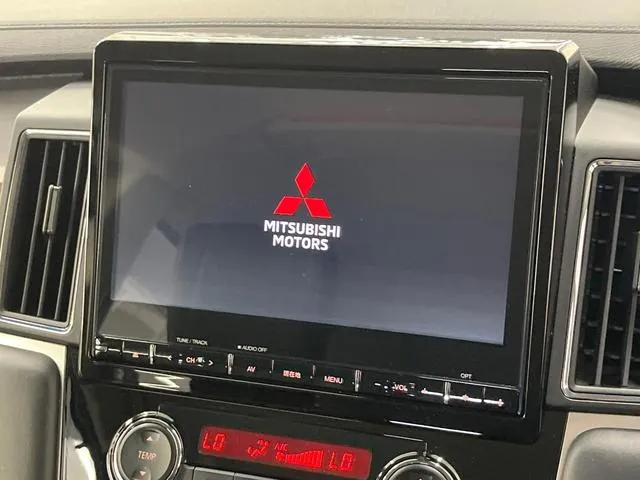 Mitsubishi Delica D:5 2024 photo 3
