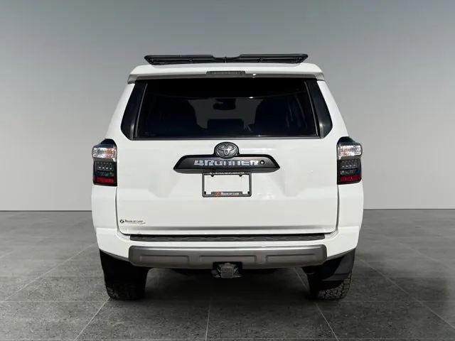 Toyota 4Runner 2017 photo 5