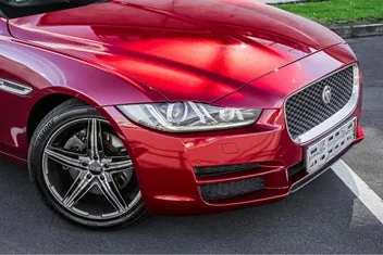 Jaguar Xe 2016 photo 5
