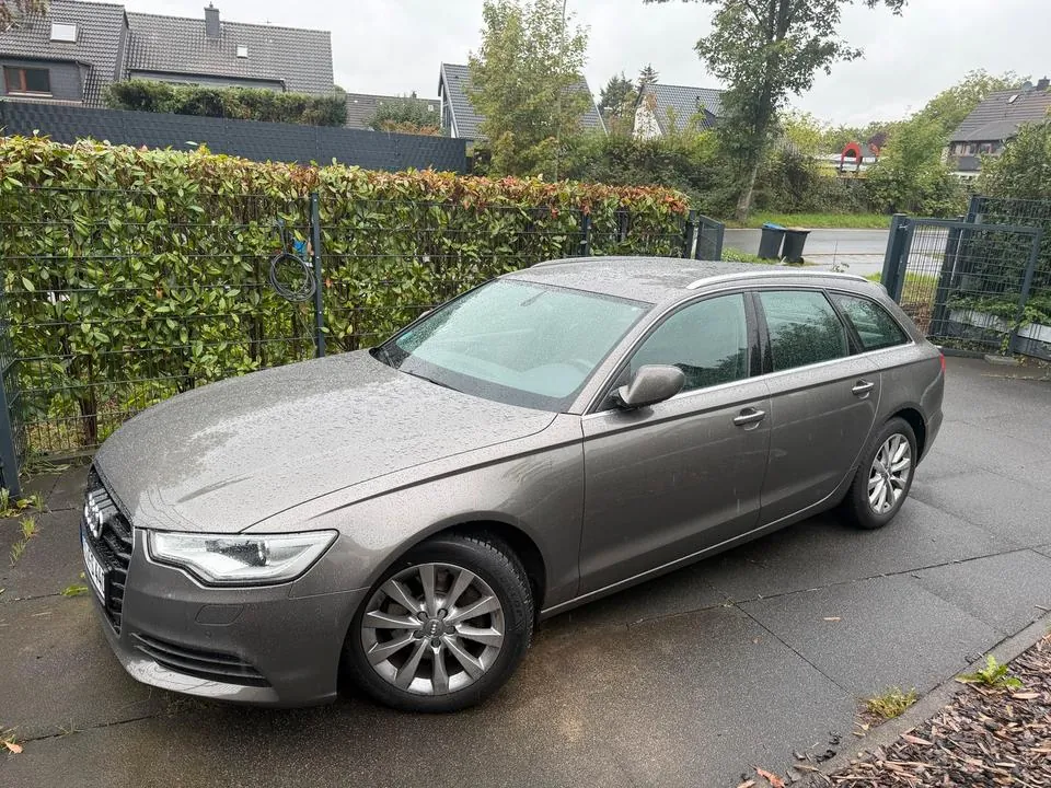 Audi A6 Avant