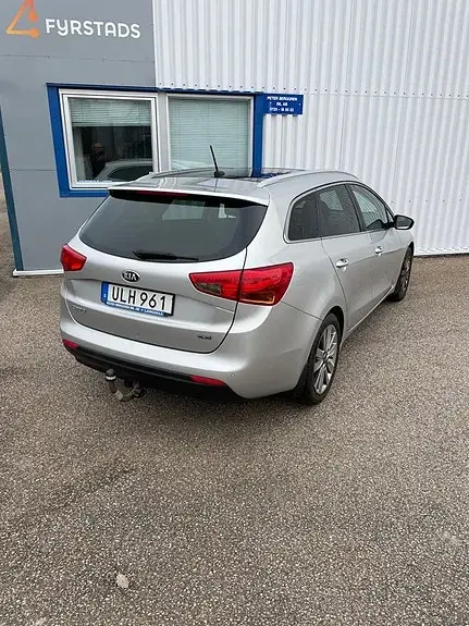 Kia Ceed 2014 photo 5