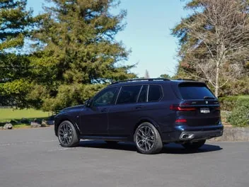 BMW X7 2023 photo 3