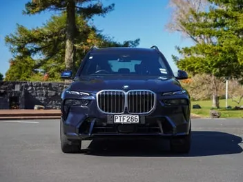BMW X7 2023 photo 5