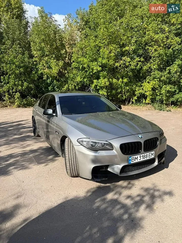 BMW 5 Series 2011 photo 4