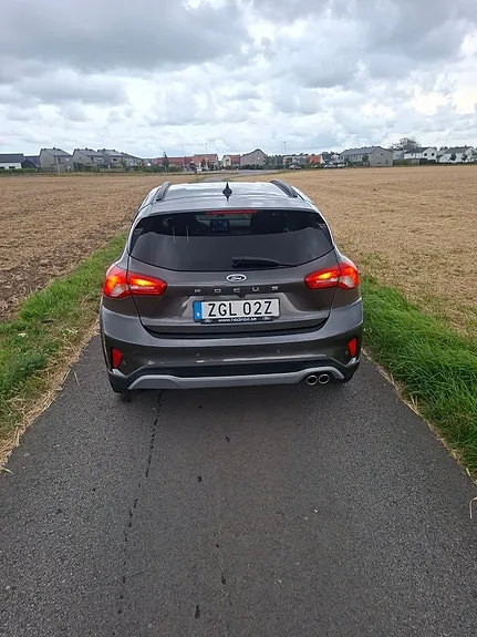 Ford Focus 2022 photo 3