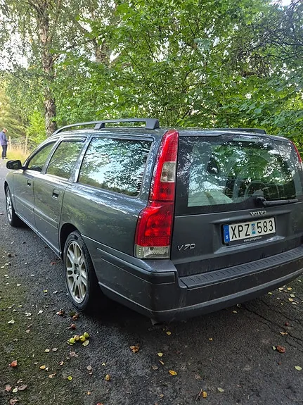 Volvo V70 2006 photo 2