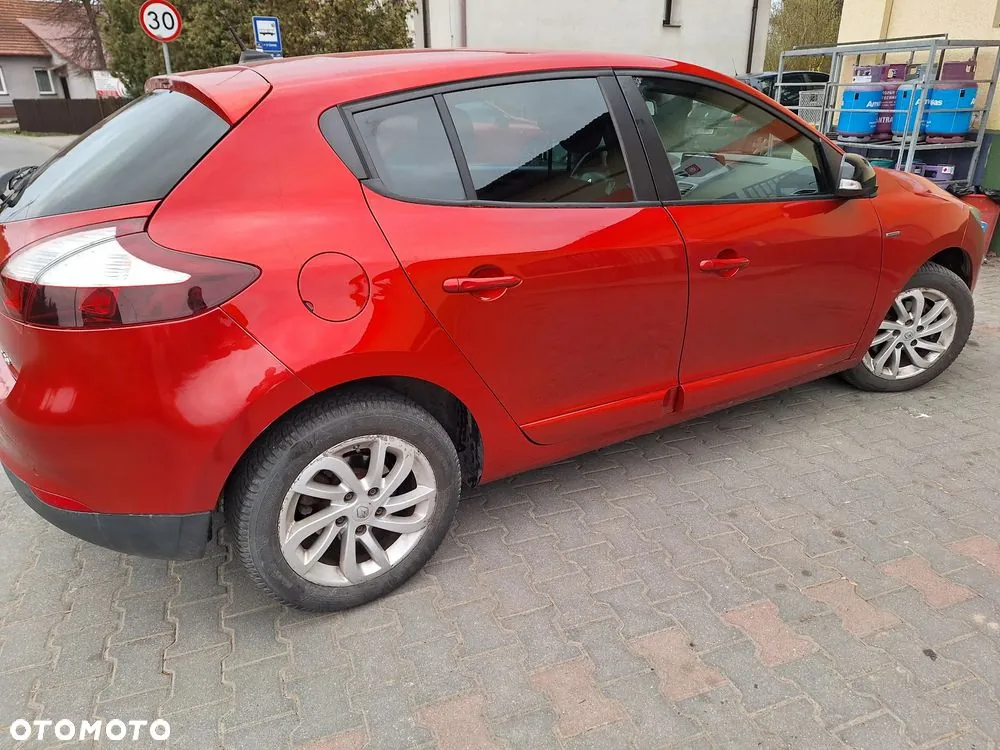 Renault Megane 2015 photo 3