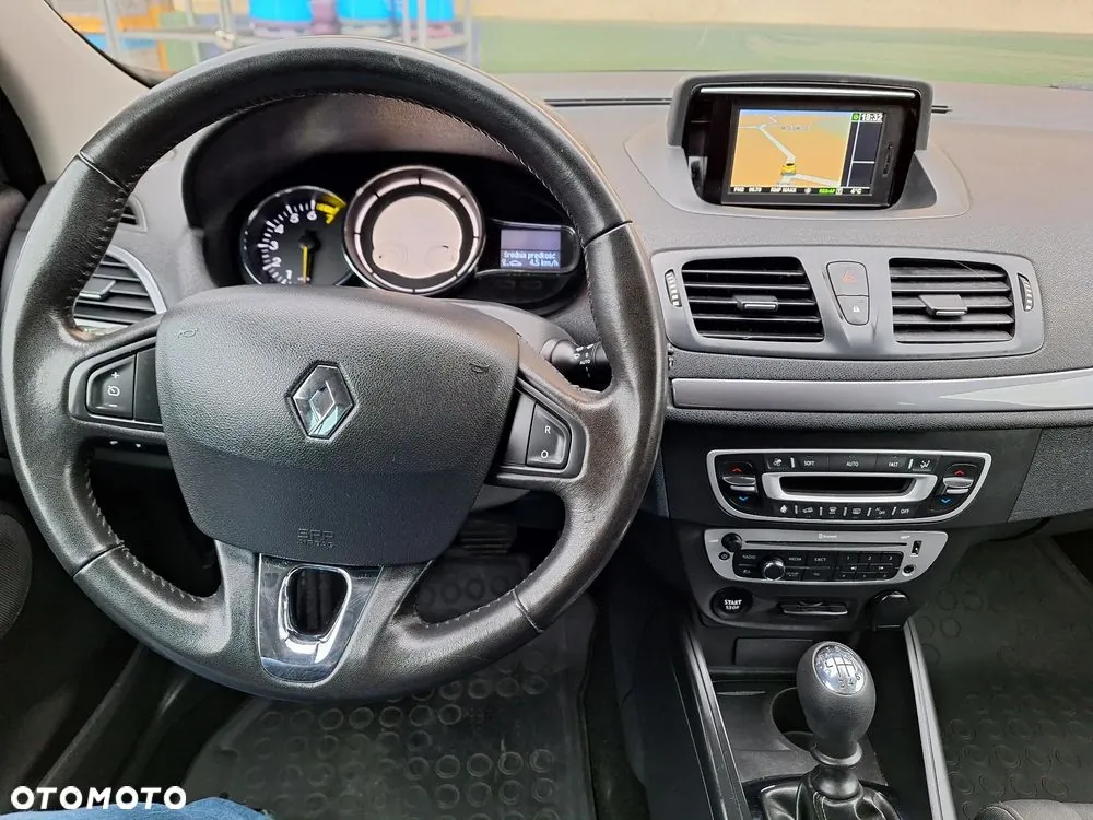 Renault Megane 2015 photo 4