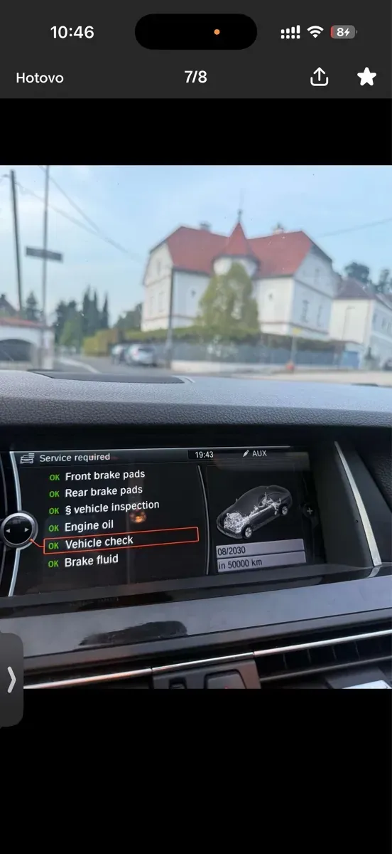 BMW 5 Series 2011 photo 3