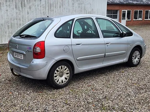 Citroen Xsara Picasso 2005 photo 2