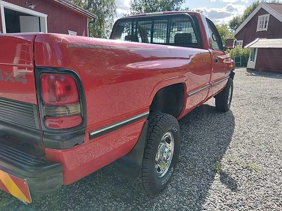 Dodge Ram 2500 1994 photo 3