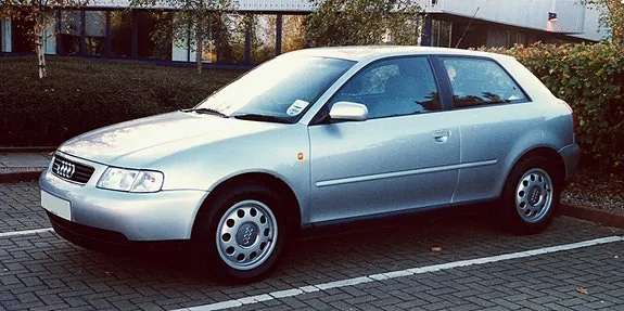 Audi A3 1997 photo 2