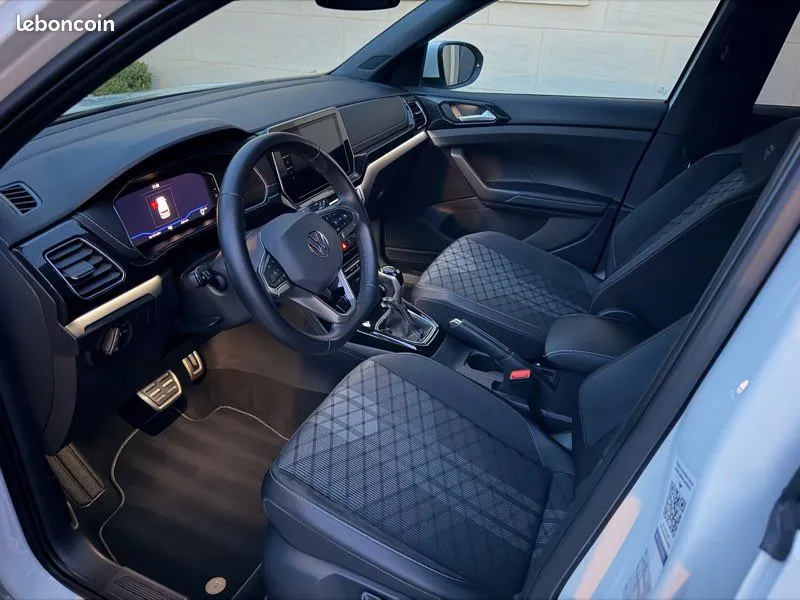 Volkswagen T-Cross 2024 photo 3