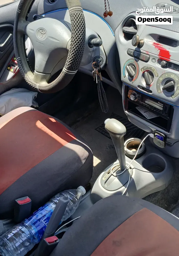 Toyota Echo 2000 photo 3