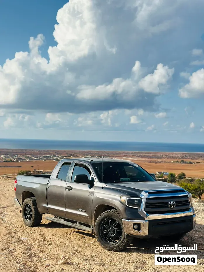 Toyota Tundra 2014 photo 2
