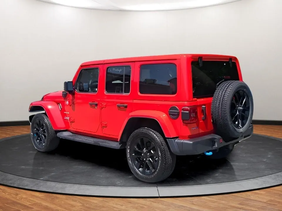 Jeep Wrangler 2023 photo 2