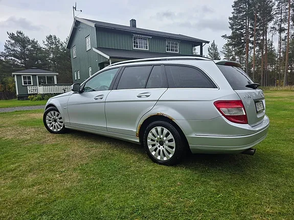 Mercedes-Benz C180 2008 photo 2